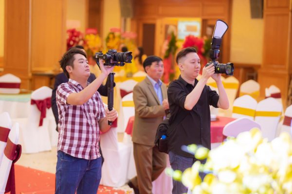 Quay phim chụp hình sự kiện uy tín chất lượng tại Hà Nội
